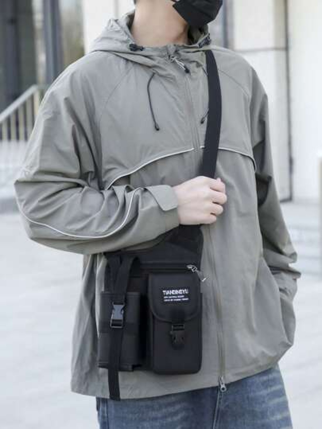 peach tree Men s Chest Bag Shoulder Bag Sling Bag Casual Hiphop Travel Tactical Multipurpose Sling Bag Nylon Storage Shoulder Bag Waist Pack Business Casual Valentine s Day Black Bag College Bag Fashi