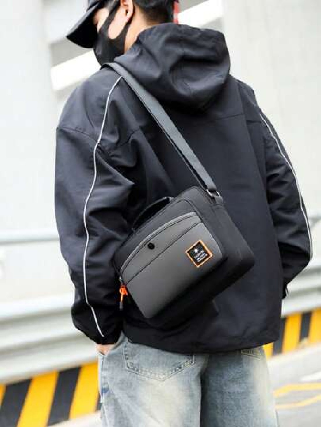 1PC Shoulder Bag Fashion Young Men s Crossbody Bag Men s Business Travel Shoulder Bag Casual Crossbody Bag Oxford Cloth Hand Held Men s Shoulder Bag Men s Backpack Niche Briefcase