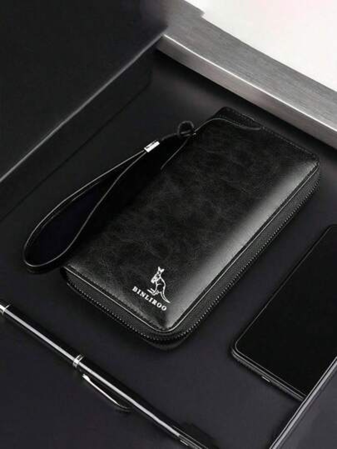 Casual Clutch Wallet Purse For Men Zipper Closure PU Leather Minimalist Style Suitable For Daily Use Gift For Boyfriend Mini Bag