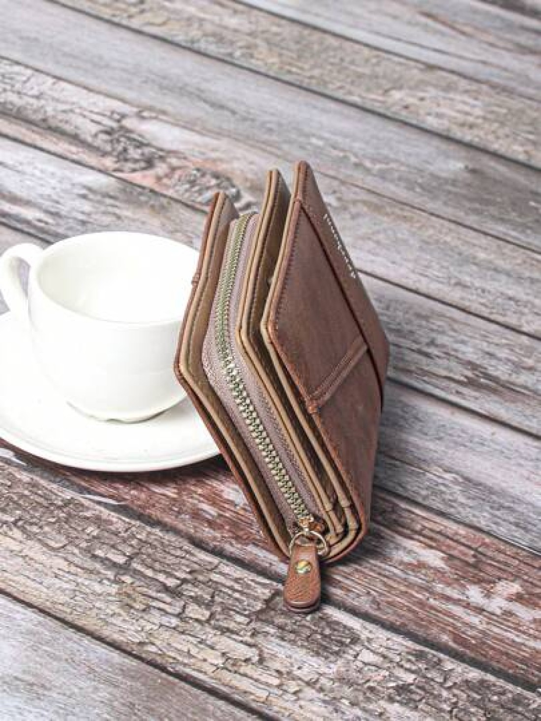 Men s Retro Matte Criss Cross Embroidery Short Wallet With Zipper Closure And Brown Thread Detail Men Clutch Bag For Travel Stuff Large Capacity Anti Theft Lightweight Hand Bag Men Wallet Winter Purse