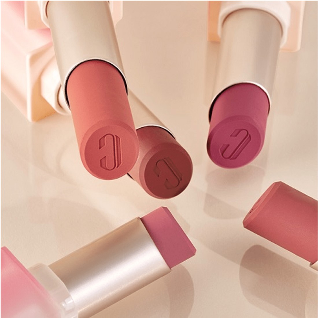 CLIO Chiffon Mood Lipstick - 3.2g
