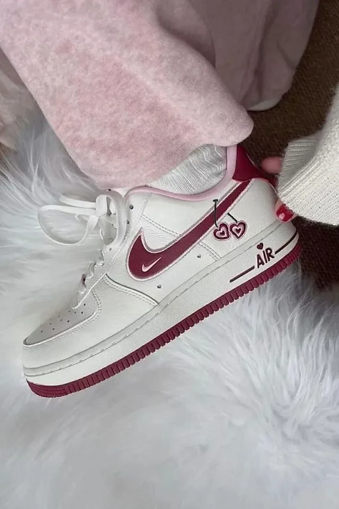 Nike حذاء رياضي Air Force 1 Low - 2023 Valentine's Day