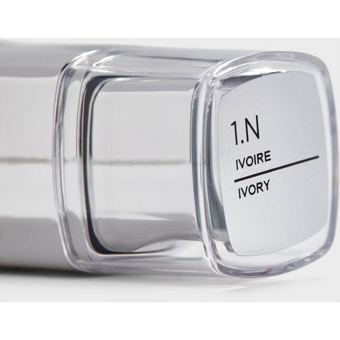 L&#39;Oreal Paris True Match Super-Blendable Foundation 1n Ivory 30ml