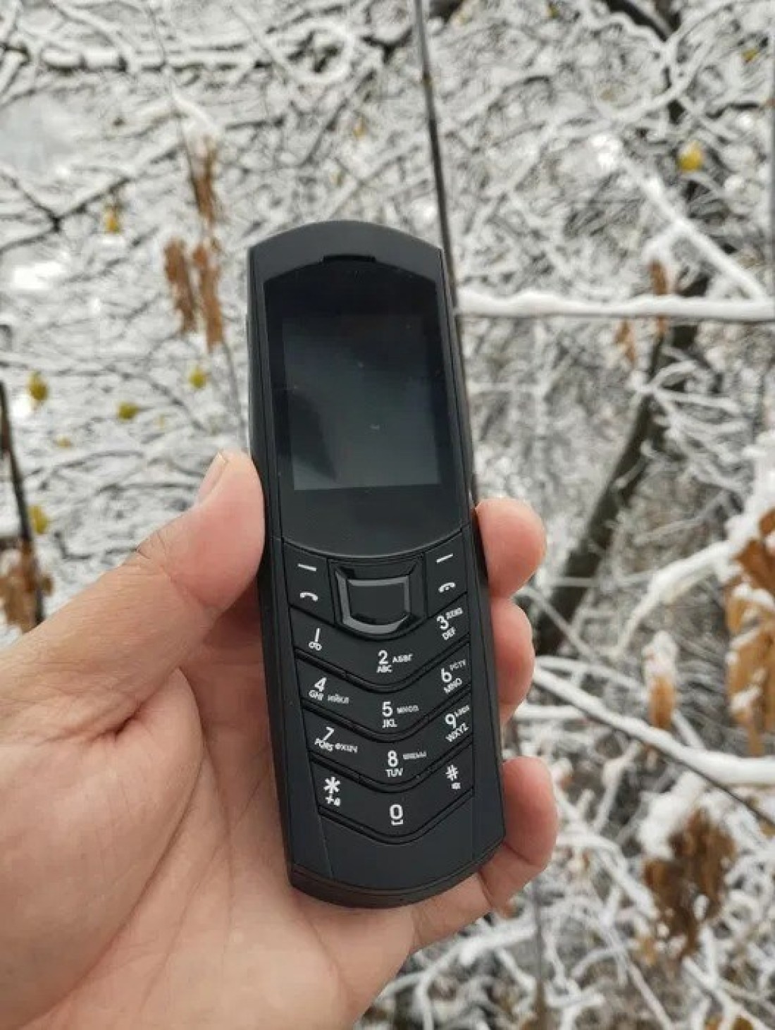 2G Unlocked Non-Smart Mobile Phone Dual SIM Keypad Cell Phone with Large Buttons, Loud Speaker, Metal Shell & Long Battery Life Ideal for Seniors & Simple Use
