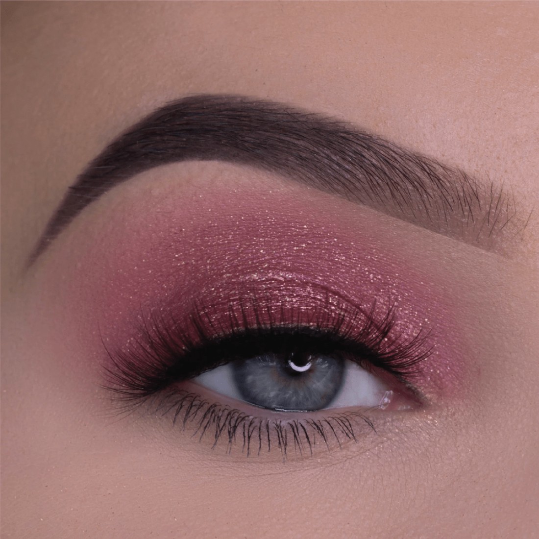 theBalm Lid-Quid Sparkling Liquid Eyeshadow - Strawberry Daiquiri
