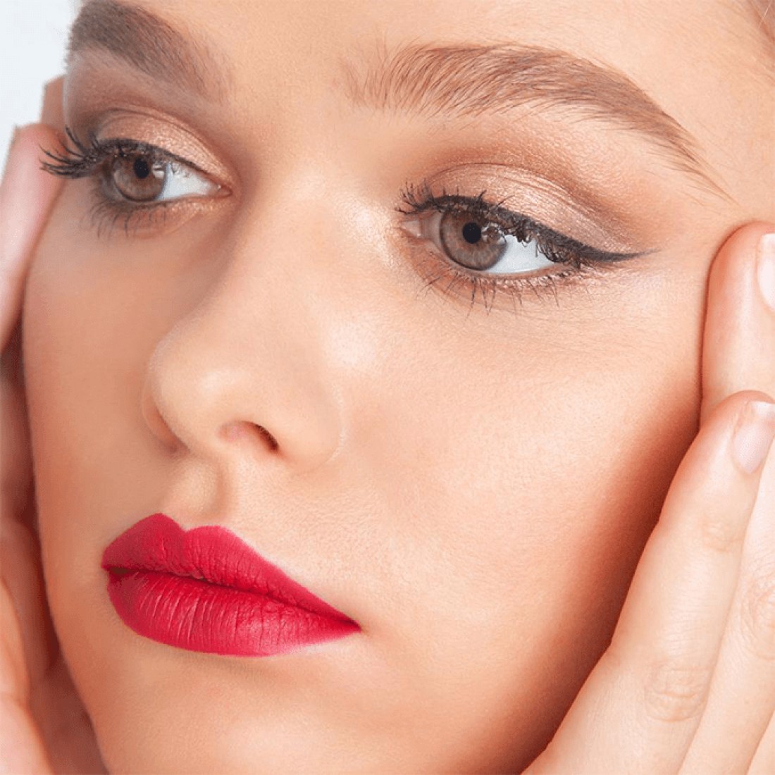 theBalm Schwing Liquid Eyeliner - Black
