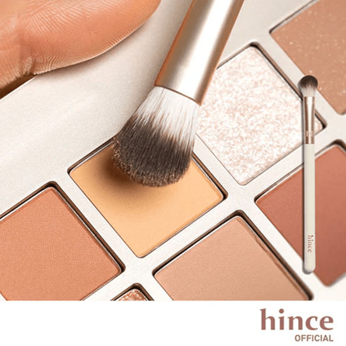 Hince Eyeshadow Base Brush