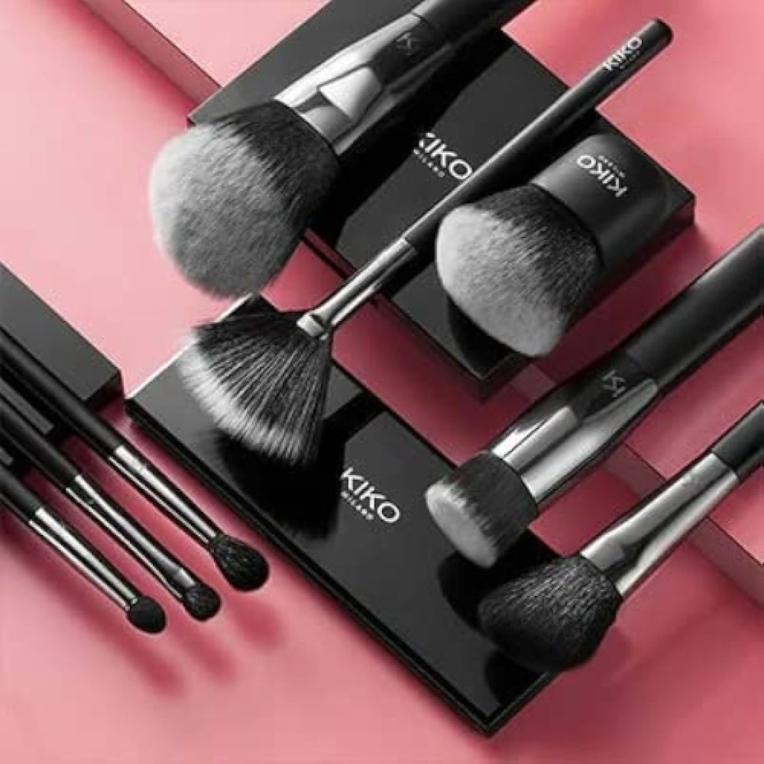KIKO Eyes 62 Slanted Eyeliner Brush