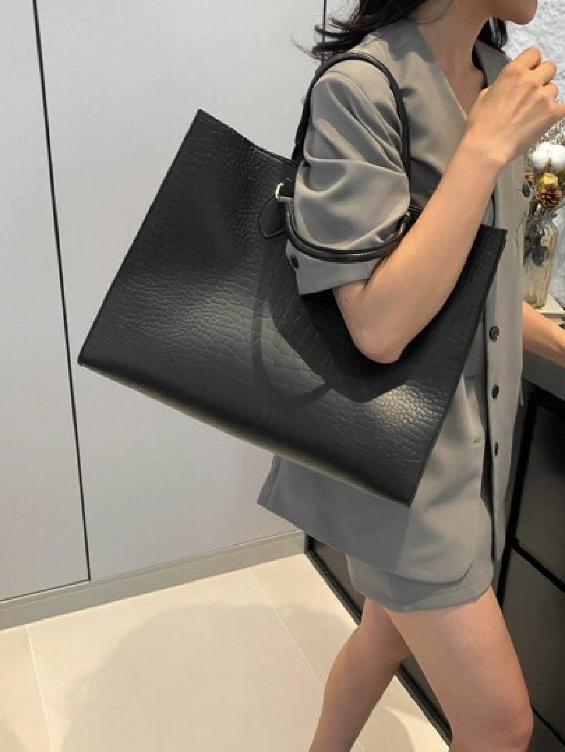 Fashion Snake Print Four Seasons Versatile Travel Shopping Bag Oversized Tote Tote Bag School Bag Back To School Backpack Large Capacity Business Casual Portable Lightweight Suitable For Teen Girls Wo