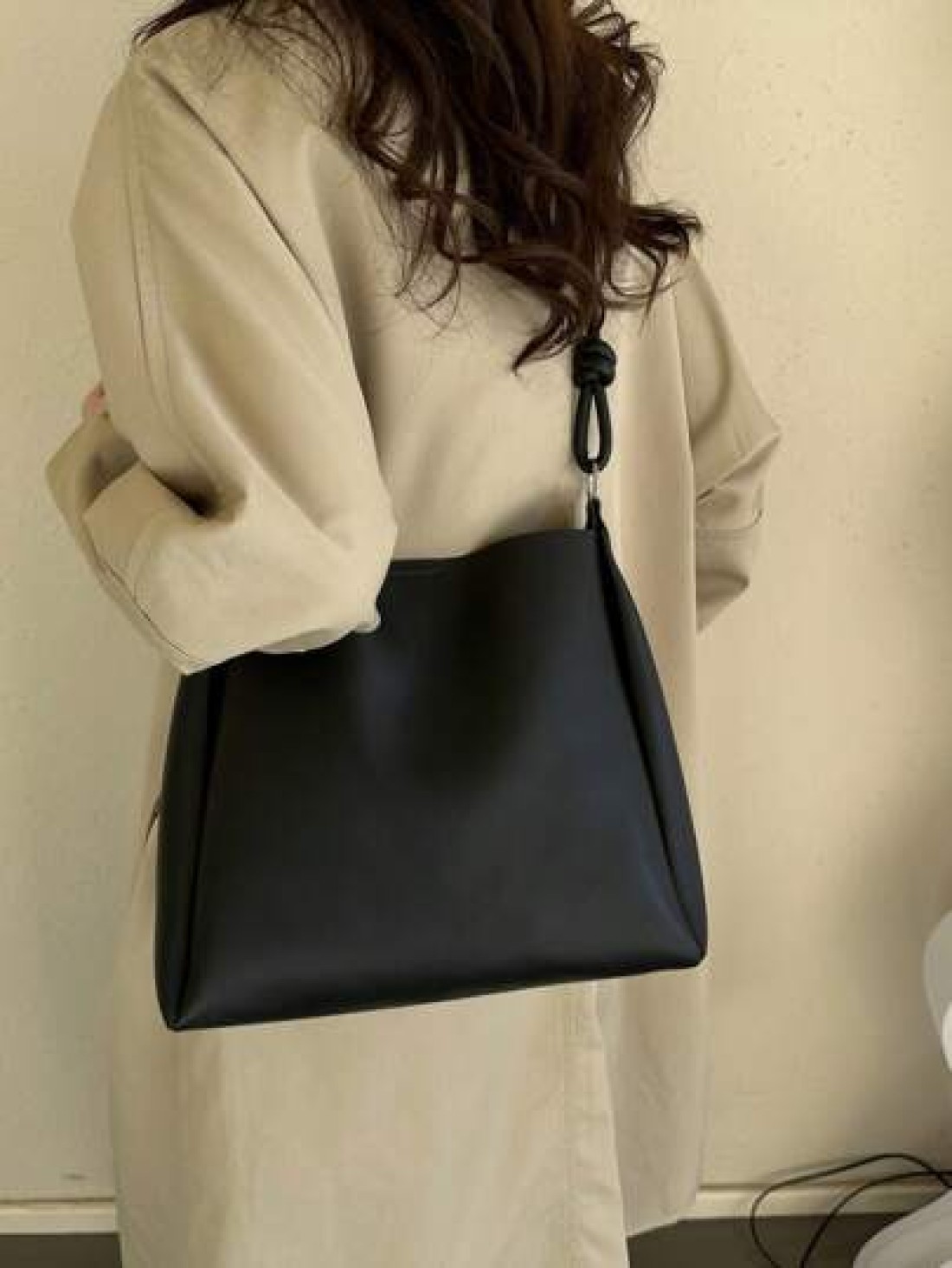 Luxury Fashionable Chic PU Leather Tote Bag With Exquisite Design