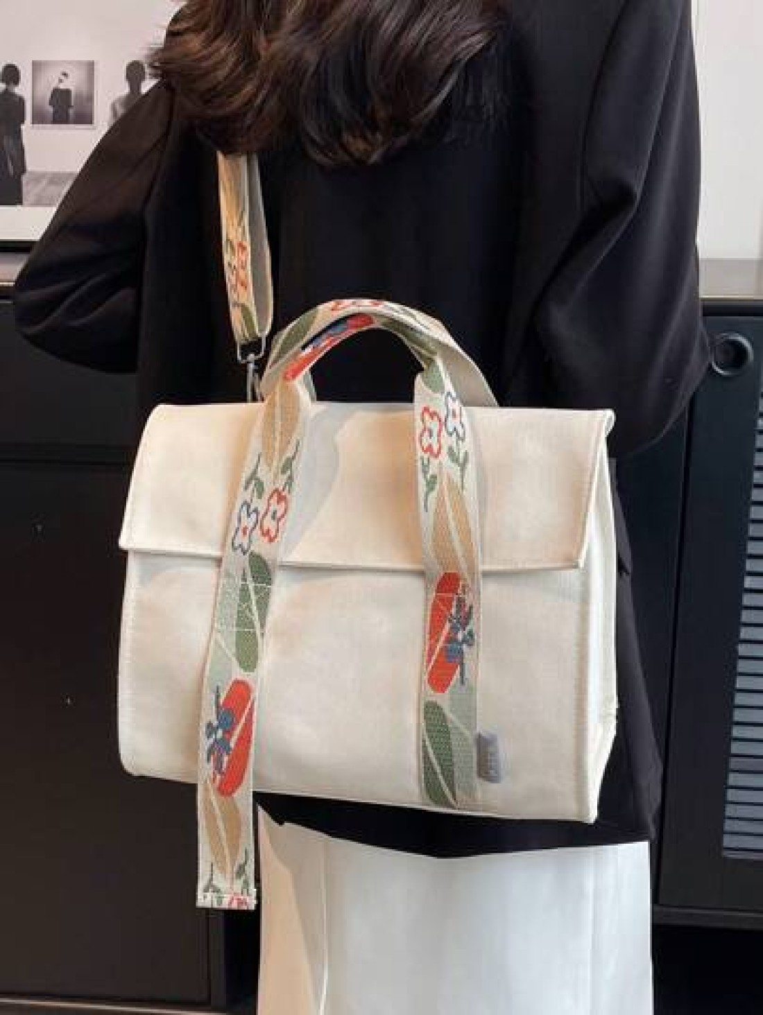 Fashion New Versatile Women Small Square Handbag Casual Elegant Lady Shoulder Crossbody Bag
