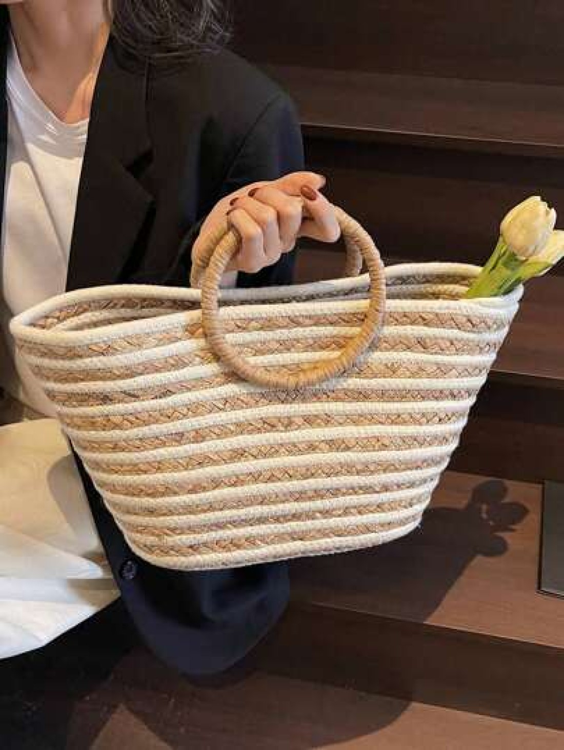 New Straw Tote Bag Large Capacity Women Casual Versatile Handbag Shopper Bag Striped Round Handle Beach Bag For Vacation Travel