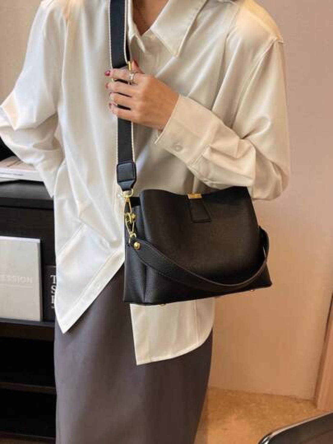 Fashion Elegant Solid Color Wide Strap PU Women Tote Bag With Shoulder Strap