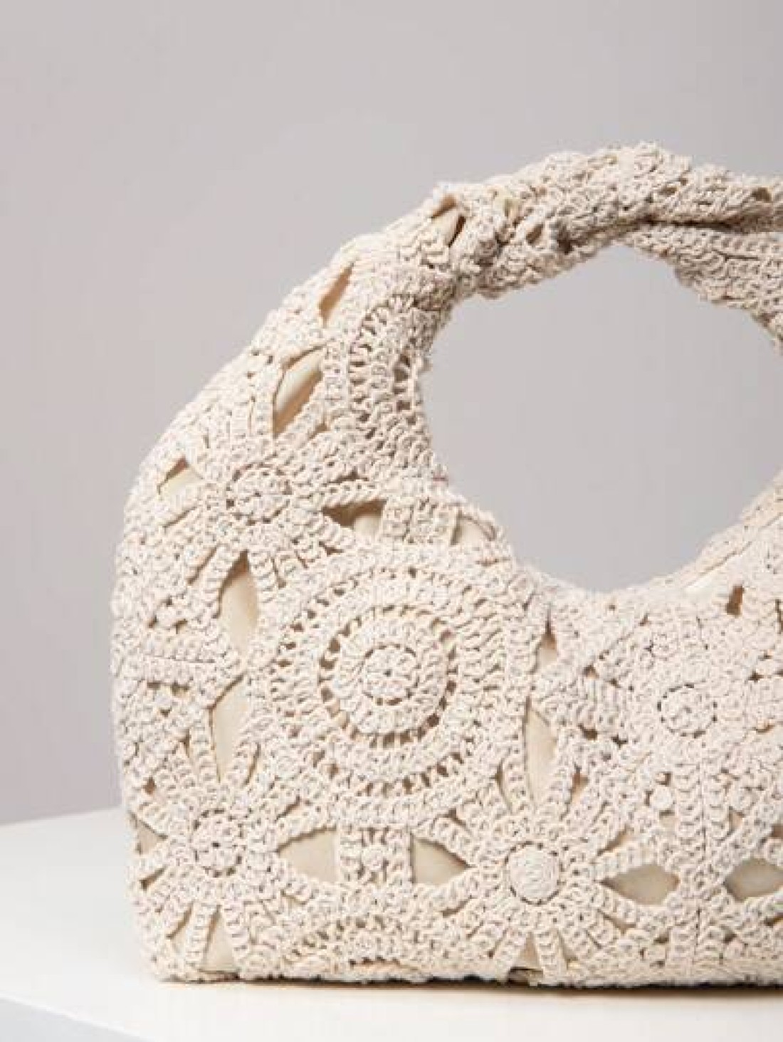Hollow Floral Woven Bag Bohemian Beach Tote Ruched Handbag Holiday Casual Straw Wallet Pattern Random Beach Purse Perfect For Summer Vacation Daily Use Travel Must Haves