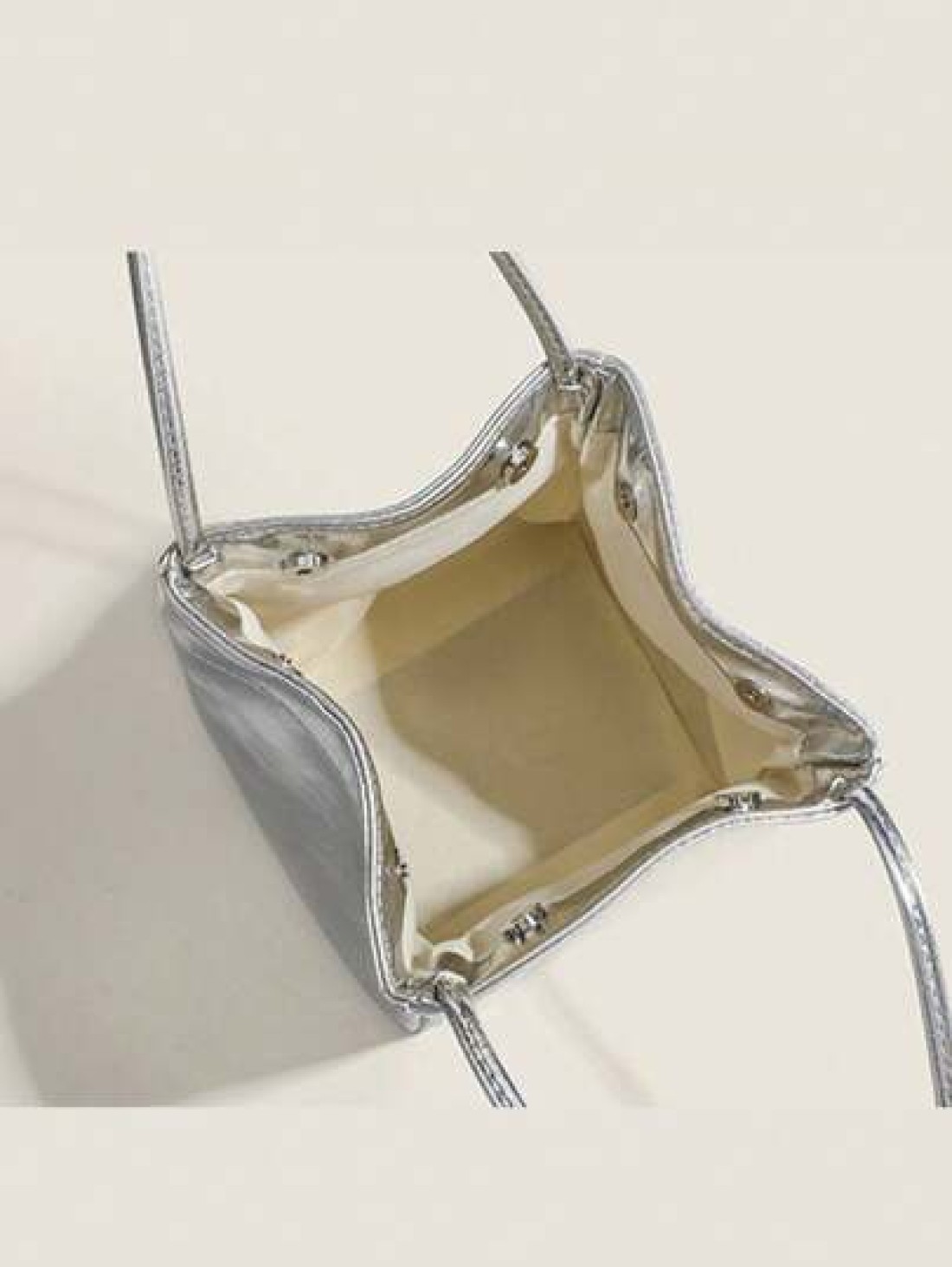 2025 Spring Summer New Silver Color Lunch Box Tote Bag Women s Commute Shiny Mirror Handbag Fashionable Simple Silver PU Leather Bucket Bag Casual Lightweight Solid Color Handbag