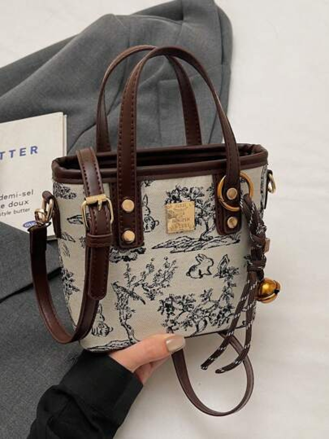 New Chinese Style Embroidered Small Handbag For Women 2025 New Fashion Shoulder Bucket Bag Stylish Spring Summer Versatile Crossbody Bag Best Mothers Day Gifts Women