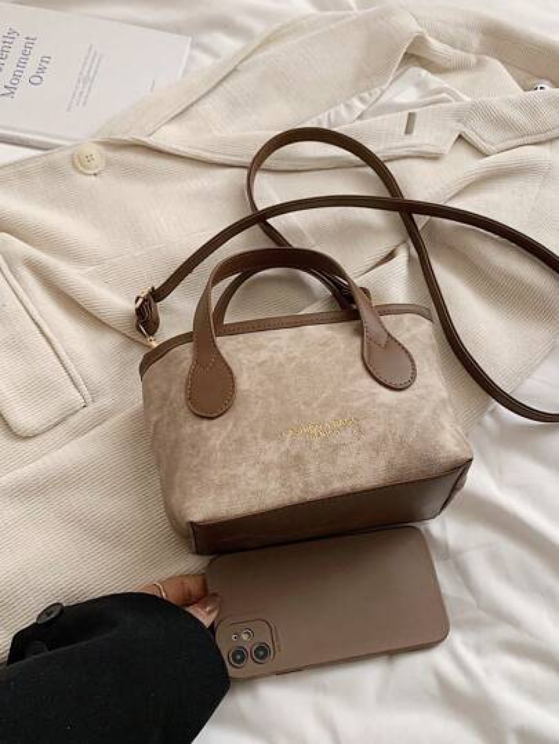 2024 New Fashionable And Women Bag With Texture Shoulder And Crossbody Design Unique Small Batch Handbag