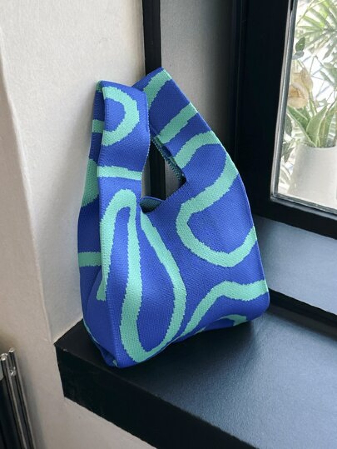 duke bear Knot Bag Ladies Geometric Pattern Crochet Bag Suitable For Vacation 1 Piece Mini Crochet Bags Handheld Bag Geometric Pattern Knitting Crochet Breathable Lightweight Foldable Pocket Suitable