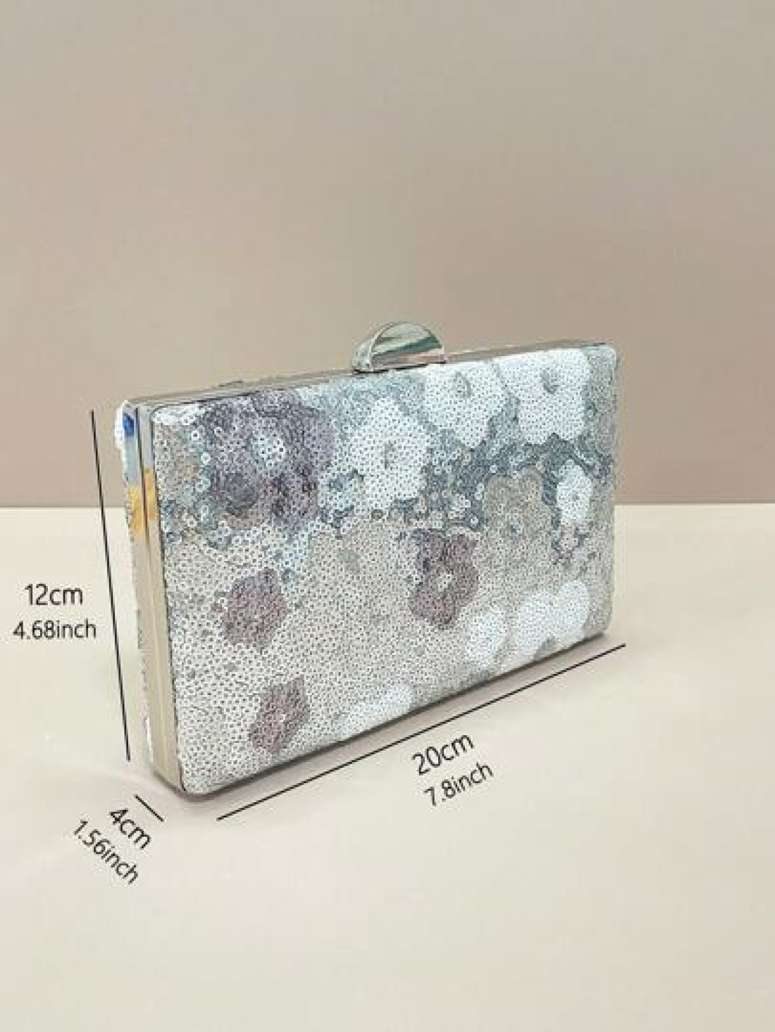 Flower Sequin Crossbody Stylish Silver Purse For Women Elegant Random Floral Embroidered Evening Silver Clutch Bag Prom Accessories Bridesmaid Gifts Fashion Retro Chain Evening Bag Mini Box Bag For Pa
