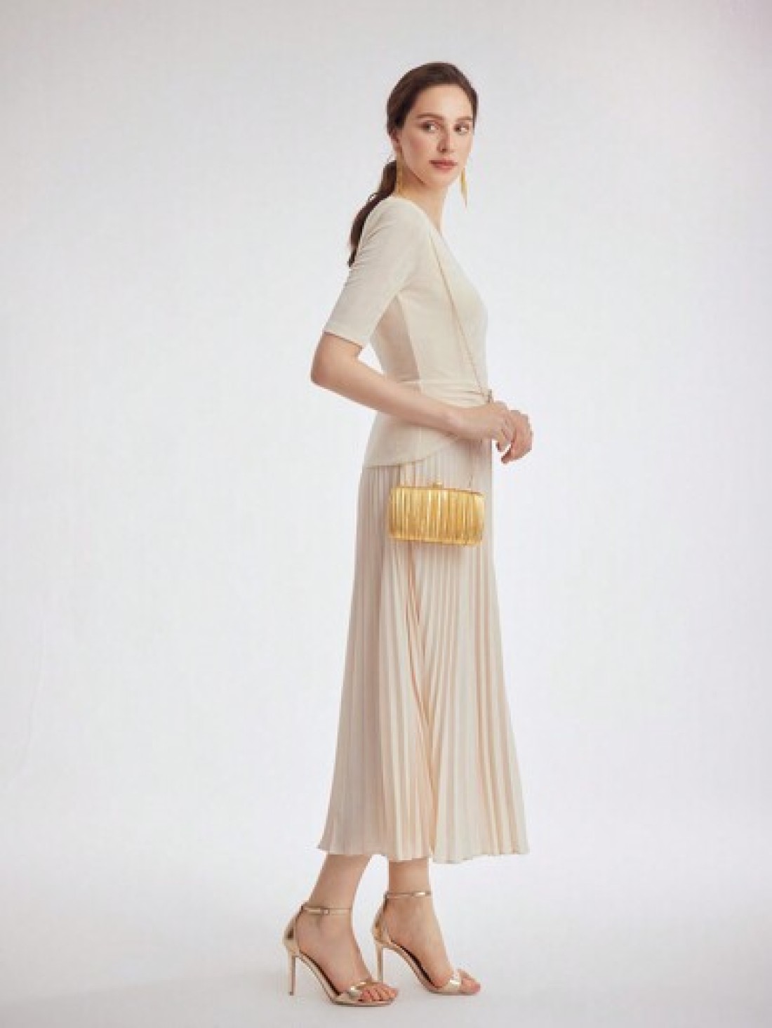MOTF PREMIUM WOMEN S SOLID COLOR PLEATED EVENING CLUTCHTREADY BRIDE BAG PERFECT FOR PARTY WEDDING PROM DINNER BANQUET MATCHING WITH WEDDING DRESS FORMAL DRESSES PROM DRESS BIRTHDAY DRESS PARTY DRESS V