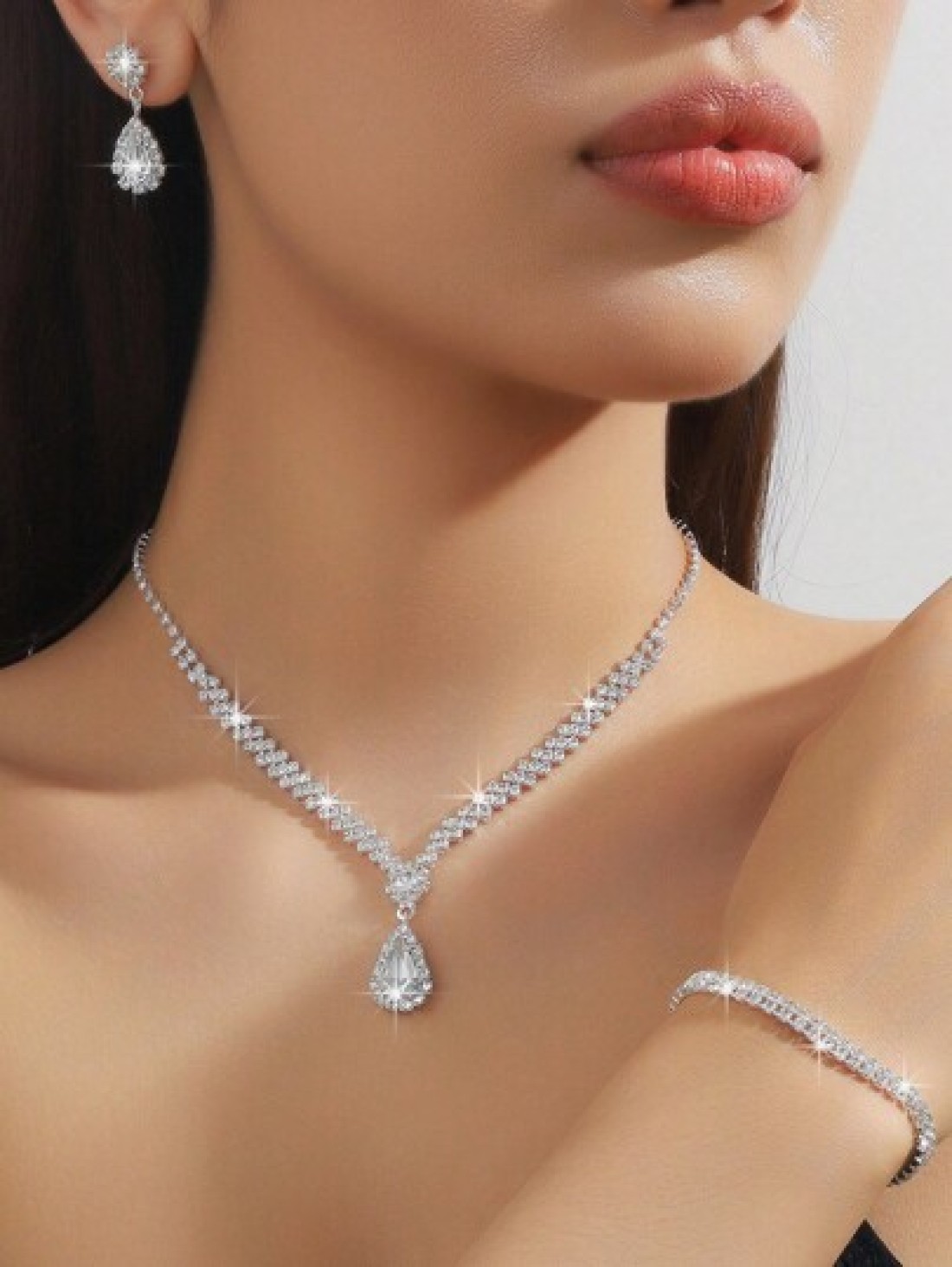 Women s Luxury Elegant Party Crystal Evening Clutch Bag Chain Shoulder Bag Rings Earrings And Adjustable Bracelet Set