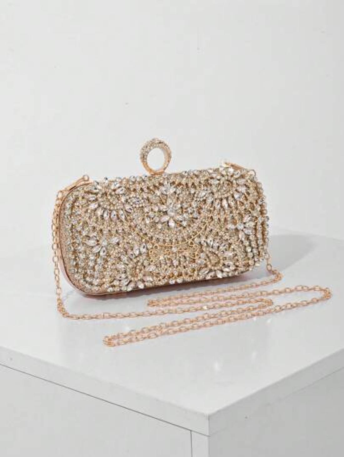 Elegant Women s Crystal Decorated Evening Clutch Luxury Glittering Box Shape Handbag Suitable For Weddings Galas Formal Events Party Purse Women s Top Handle Shoulder Crossbody Bag Perfectly Matching