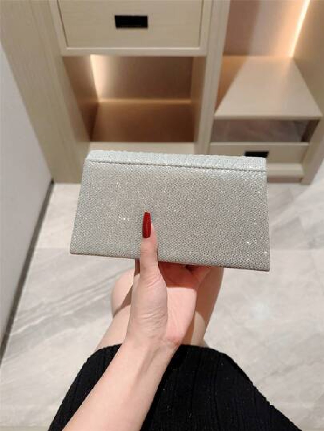 A Glittering Shiny Flip Evening Bag Mini Party Clutch With Pleated Design Envelope Bag With Chain Tready Bride Bag Perfect For Party Wedding Prom Dinner Banquet Matching With Wedding Dress Formal Dres