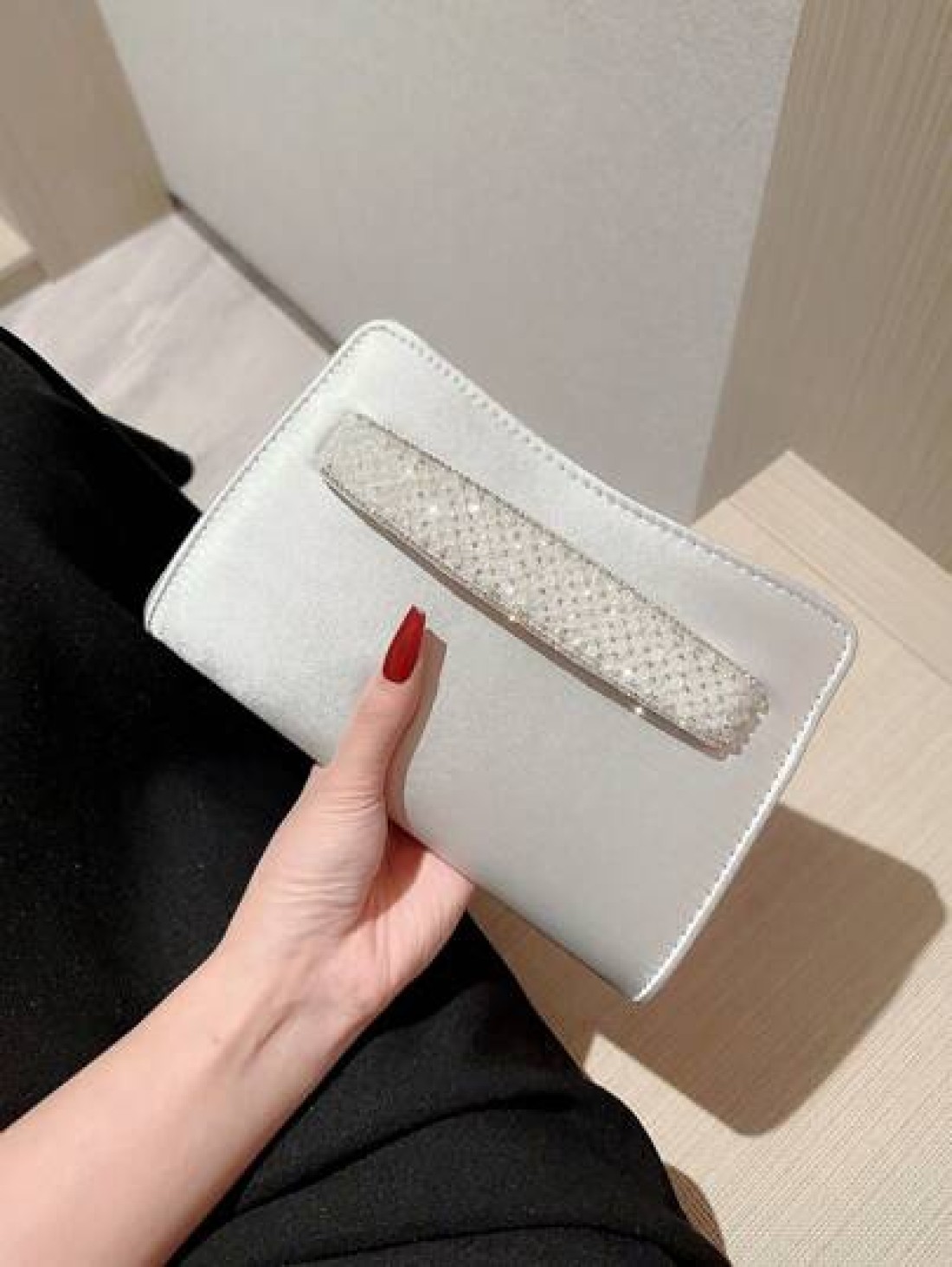 Women Exquisite Satin Fashion Evening Party Clutch Bag Dance Bag Romantic Wedding Bag Bridal Bag Banquet Bag Chain Bag Tready Bride Bag Perfect For Party Wedding Prom Dinner Banquet Matching With Wedd