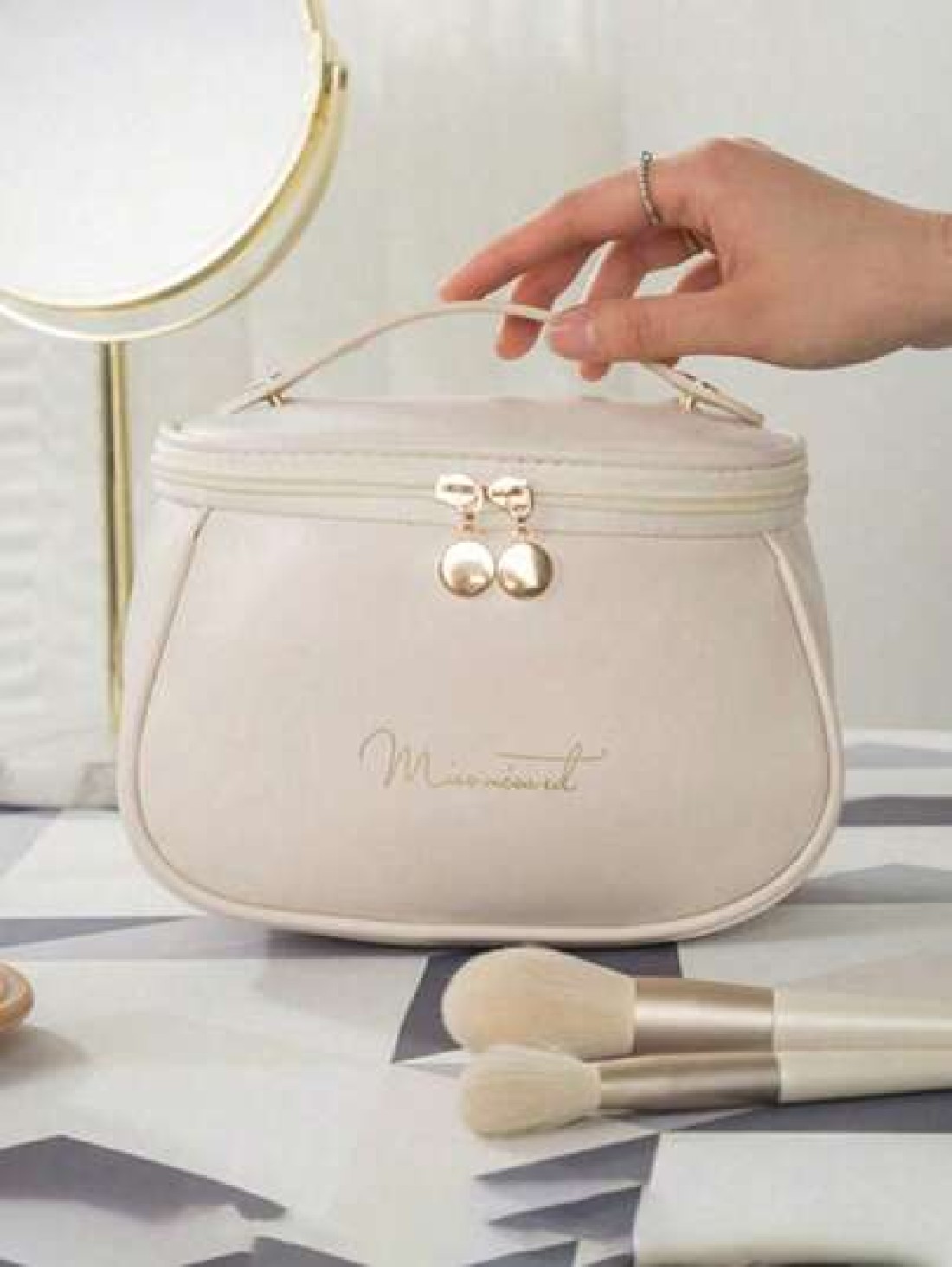 1pc Waterproof Handbag Large Capacity Cosmetic Bag Oil Proof Storage Makeup Bag Bathroom Cosmetic Bag Portable Travel Toiletry Bag Suitable For Lipstick Makeup Eyeshadow Palette Skincare Makeup Brushe