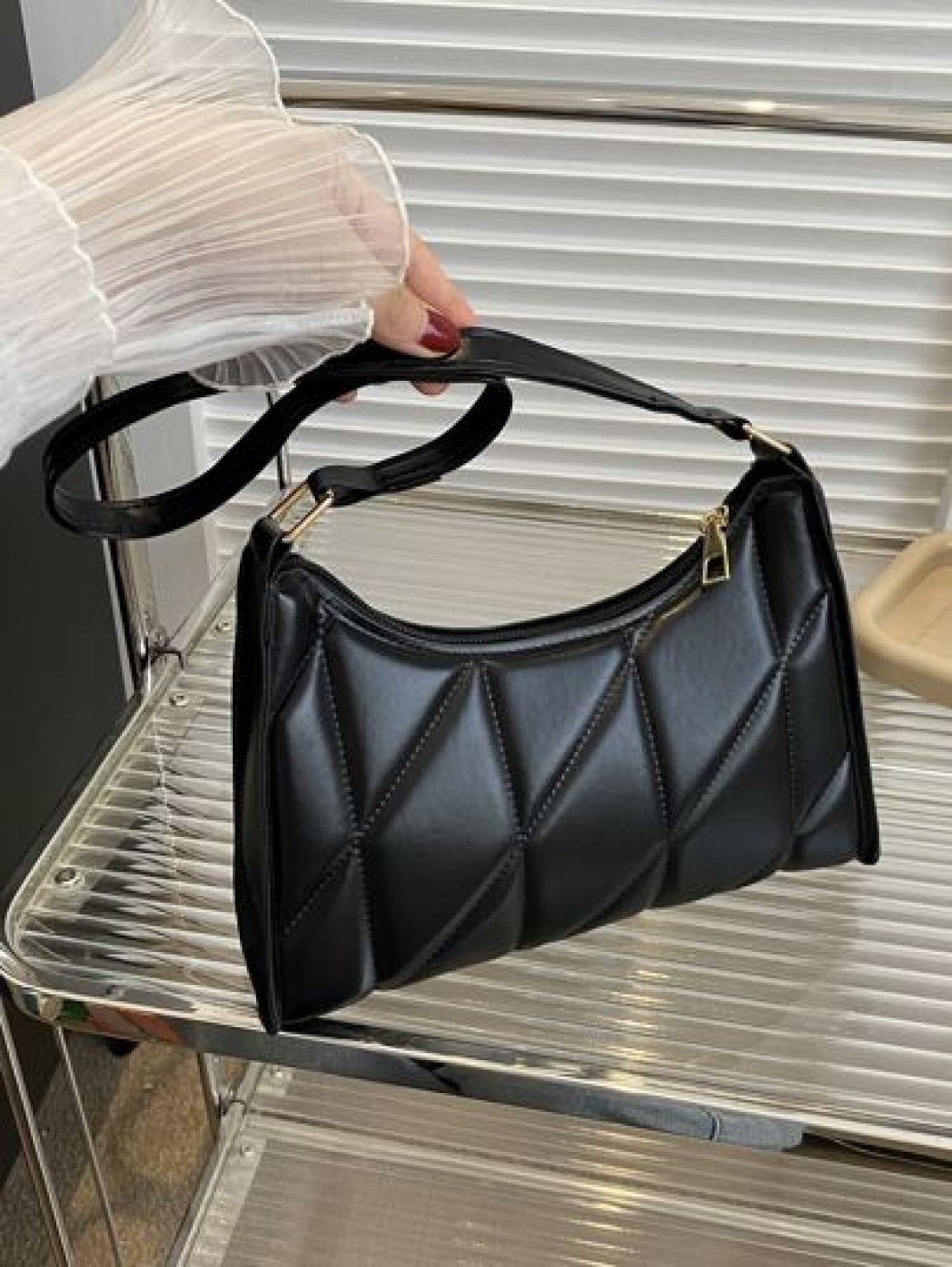 Lightweight Business Casual Mini Quilted Flap Fashionable Square Bag For Teen Girls Women College Students Rookies White Collar Workers Perfect For Office College Work Business Commute Outdoors Travel