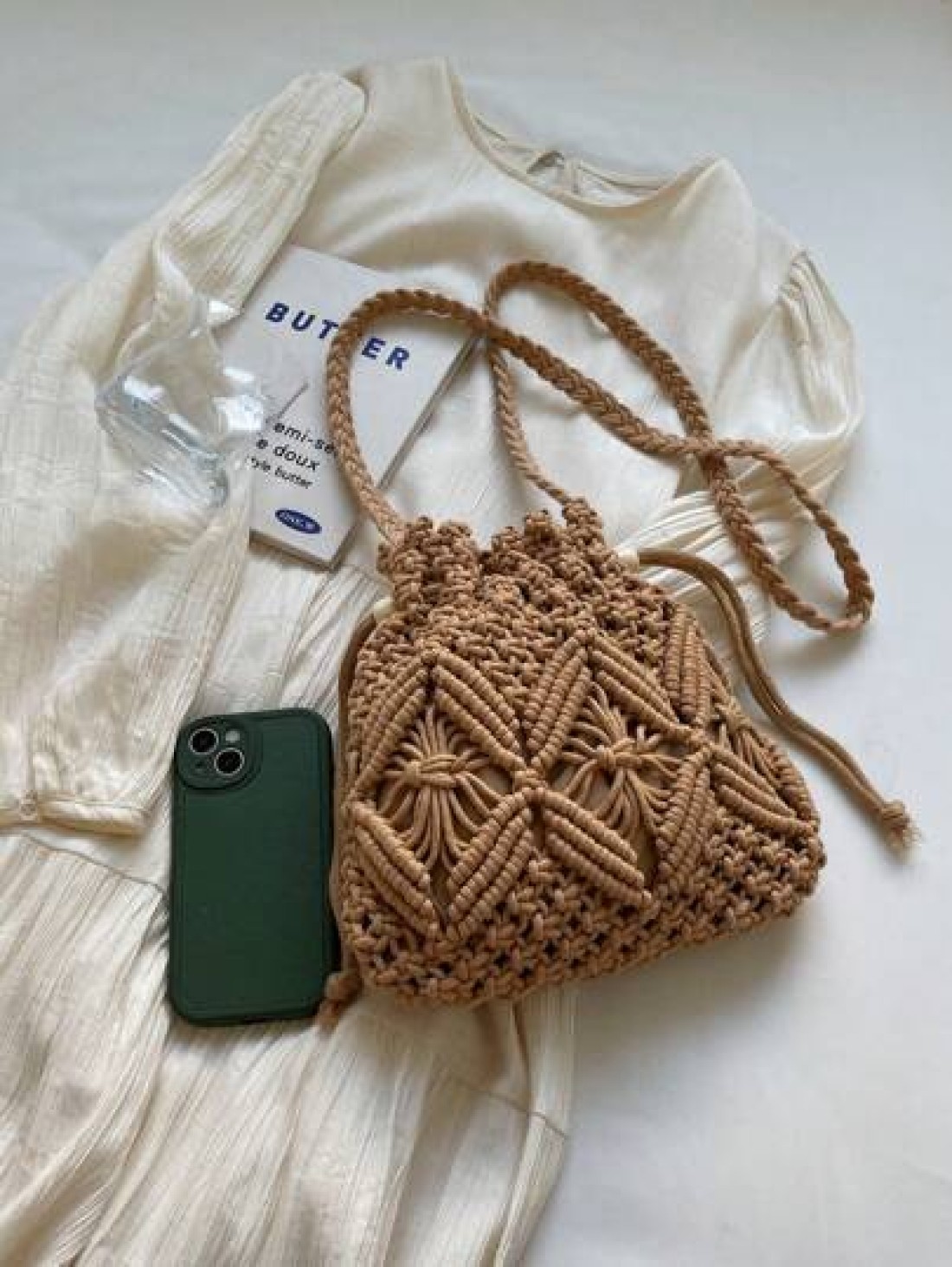 Handwoven Small Shoulder Bag New Fashion Straw Crossbody Bag Niche Beach Side Versatile Design Envelope Shape Small Square Bag Chic Retro Style Crossbody Bag For Vacation Beach