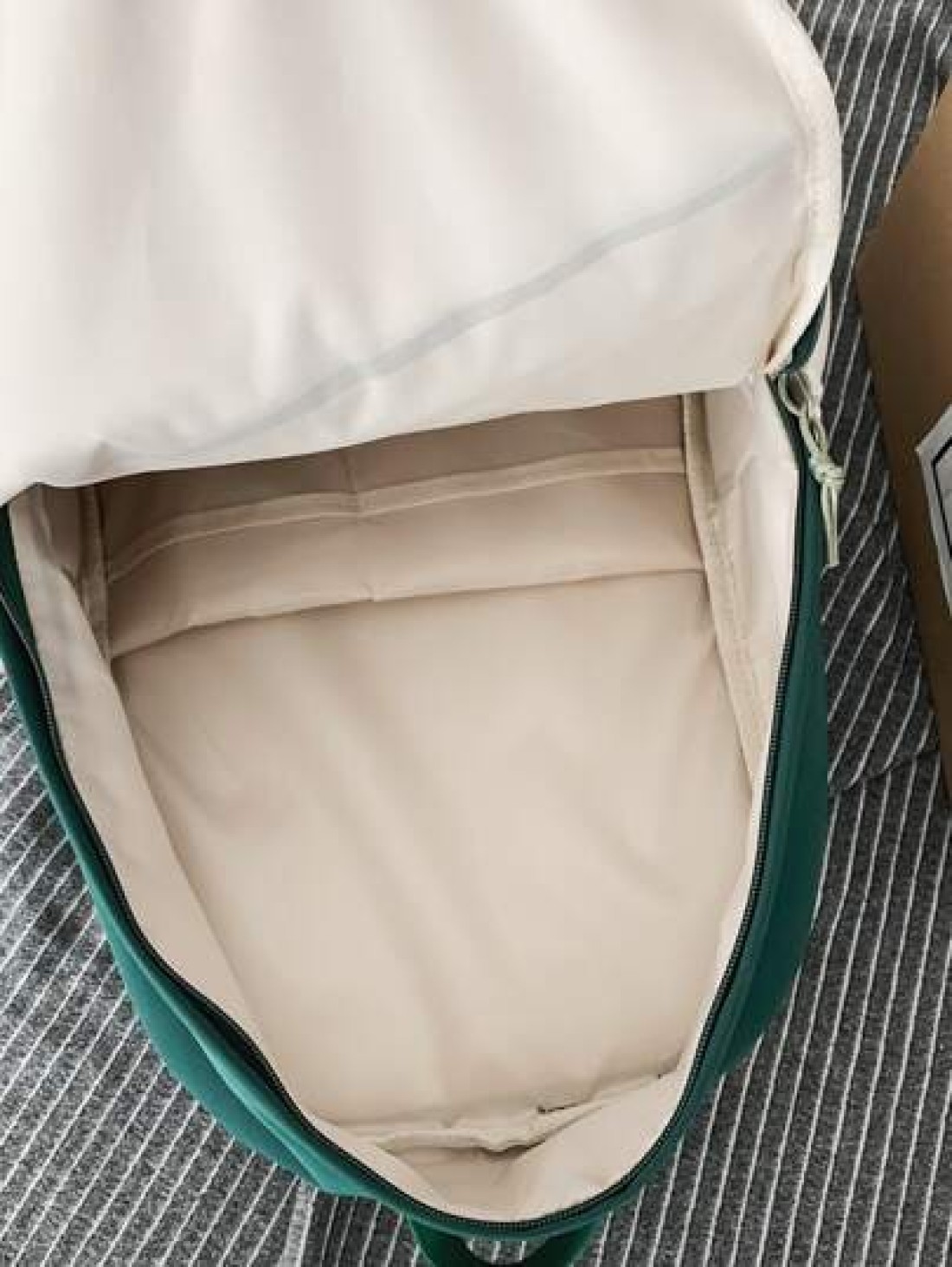 Outdoor Bag Student Backpack Travel Rucksack Without Hanging Ornaments Nylon Casual Casual Laptop Backpack For Vacation School For Senior High School Student Teens School Bag Outdoor Men Backpack Stud