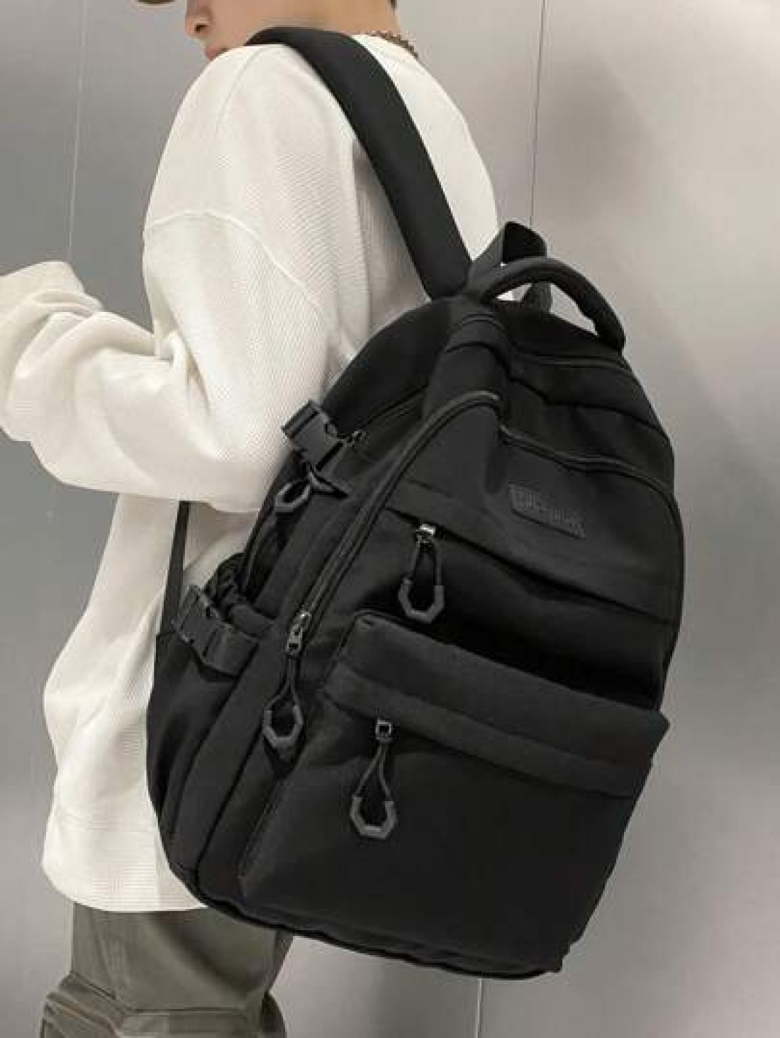 New Multi Layer Design Backpack With Simple And Versatile Style Large Capacity Backpack For Students To Go To School Class And Travel Unisex