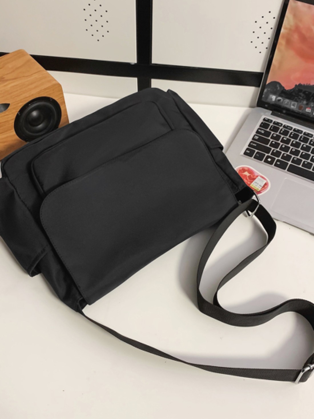 MINGHONG Diagonal Shoulder Bag And Japanese New Minimalist Canvas Crossbody Bag Brand Shoulder Bag Student Backpack Messenger Bag College Bag Dad For Books Multi Functional Dorm University Sling Bag M