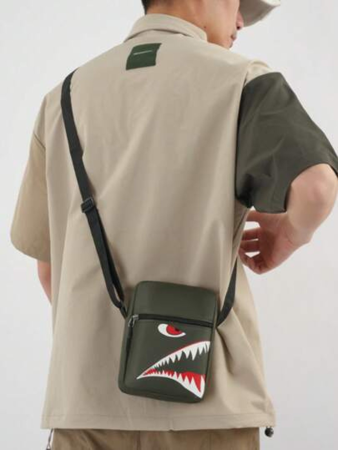Crossbody Bag Men s Bag 2025 New Popular Shoulder Bag Backpack Men s Crossbody Sports Small Bag Small Casual Shoulder Bag Casual Shoulder Bag Oxford Cloth Small Backpack Men s Bag Casual Crossbody Bag
