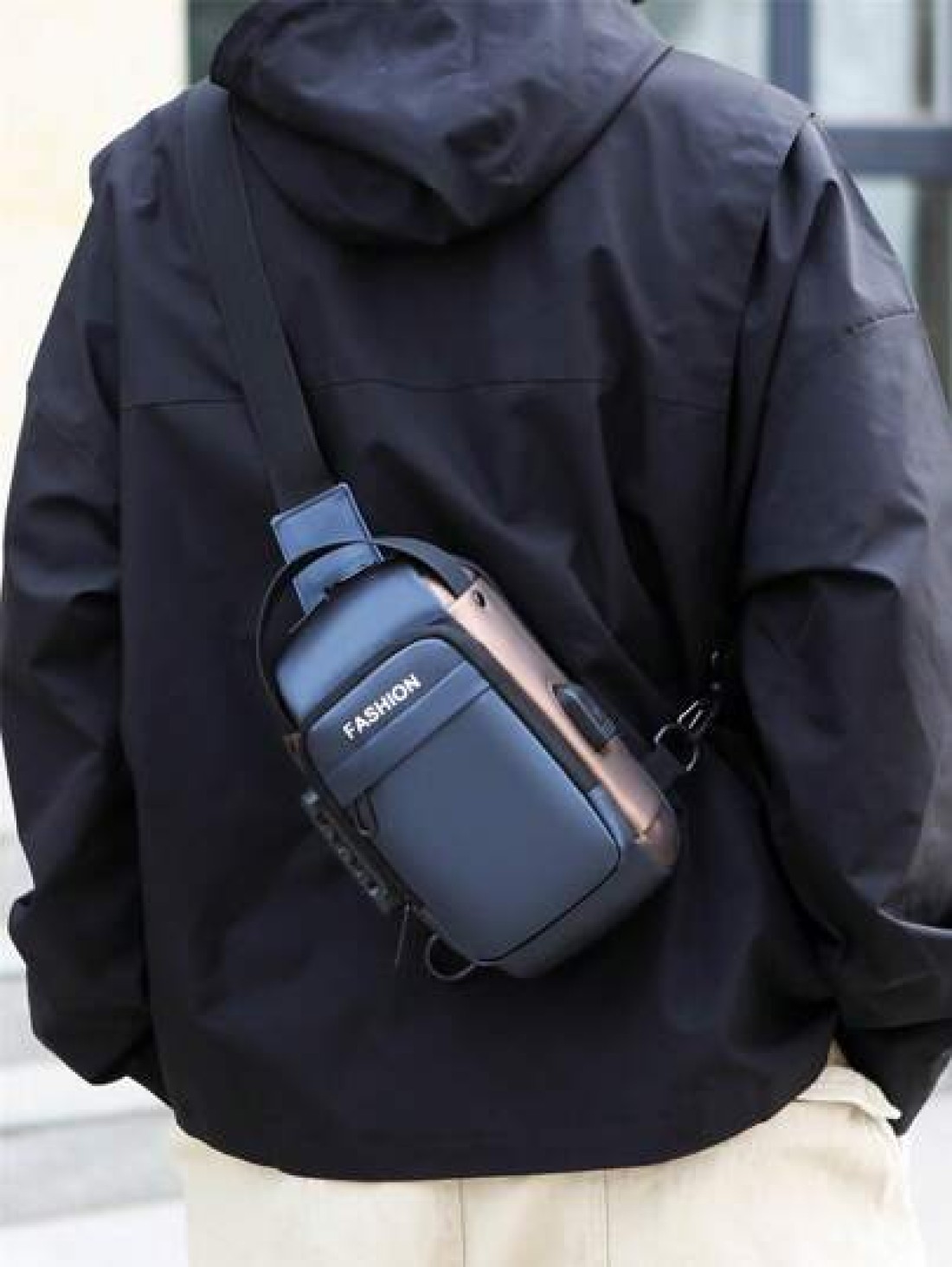 Fashion Versatile SUB Plug Motorcycle Bag Outdoor Casual Travel Sport Street Party Power Bank Umbrella Coins Keys Multi Function Men Shoulder Messenger Bag