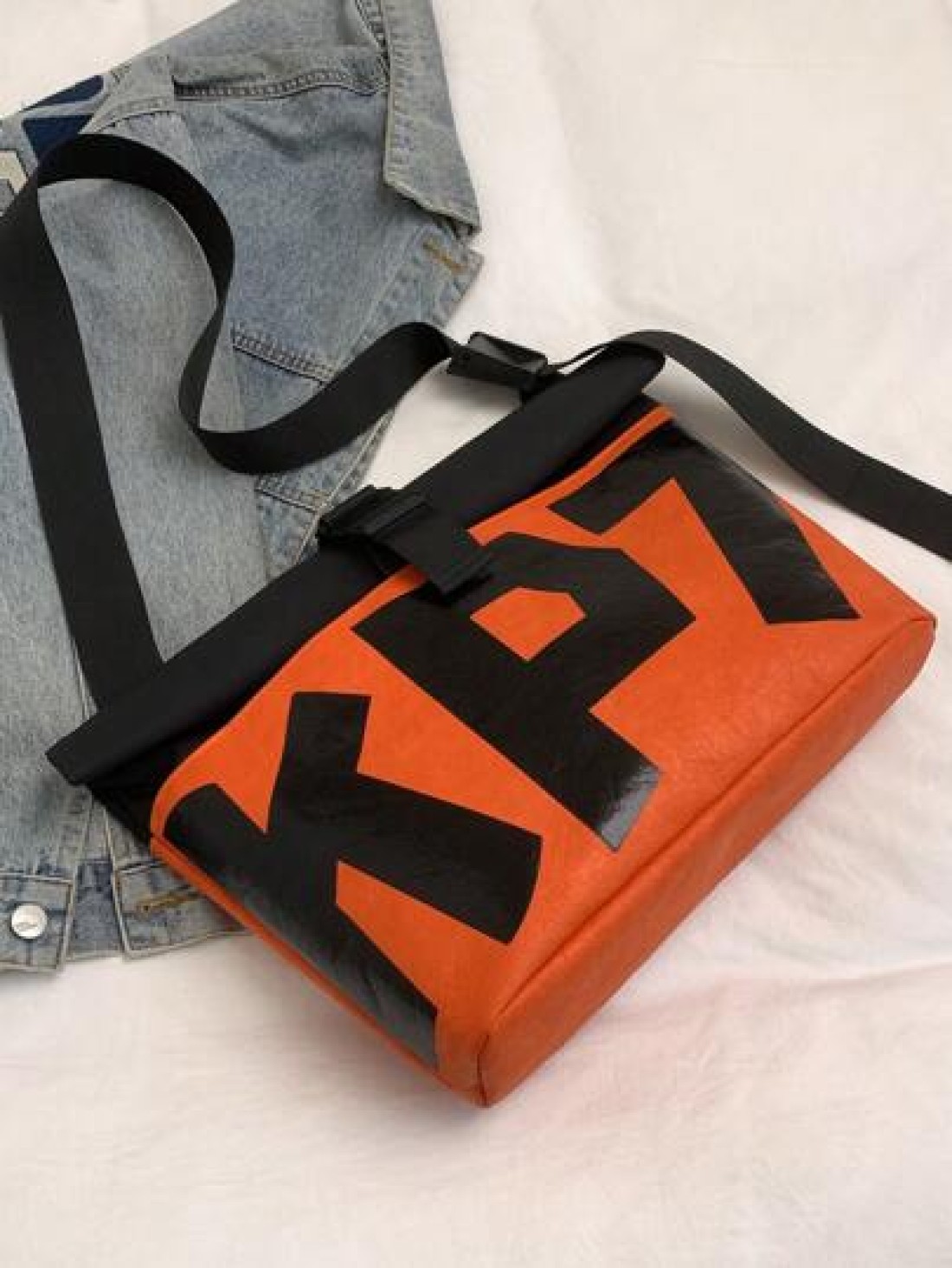 Fashionable Unisex Casual Outdoor Sports Cycling Holiday Travel One Shoulder Bag Large Capacity Student Backpack