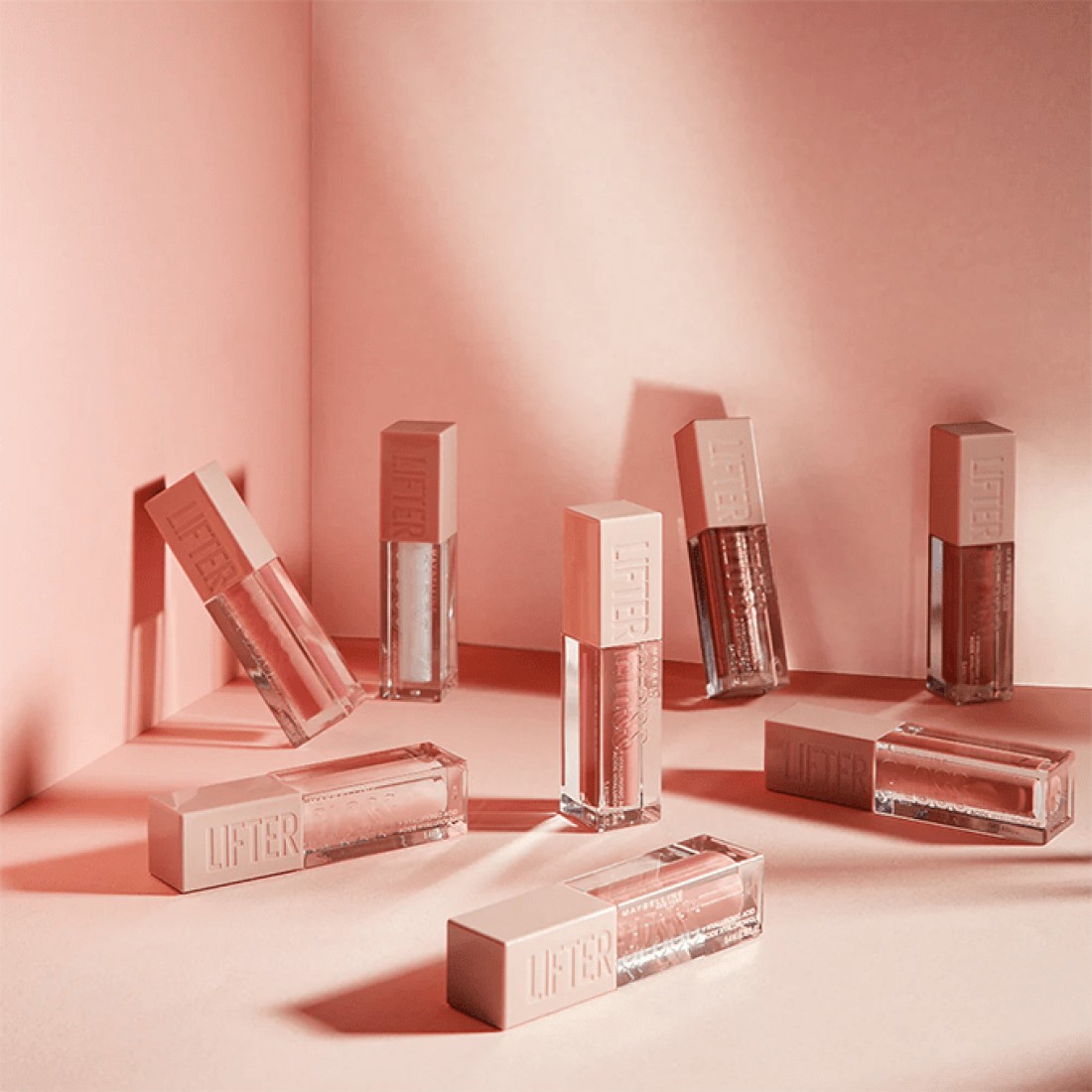 Maybelline Lifter Gloss Lip Gloss with Hyaluronic Acid - 04 Silk