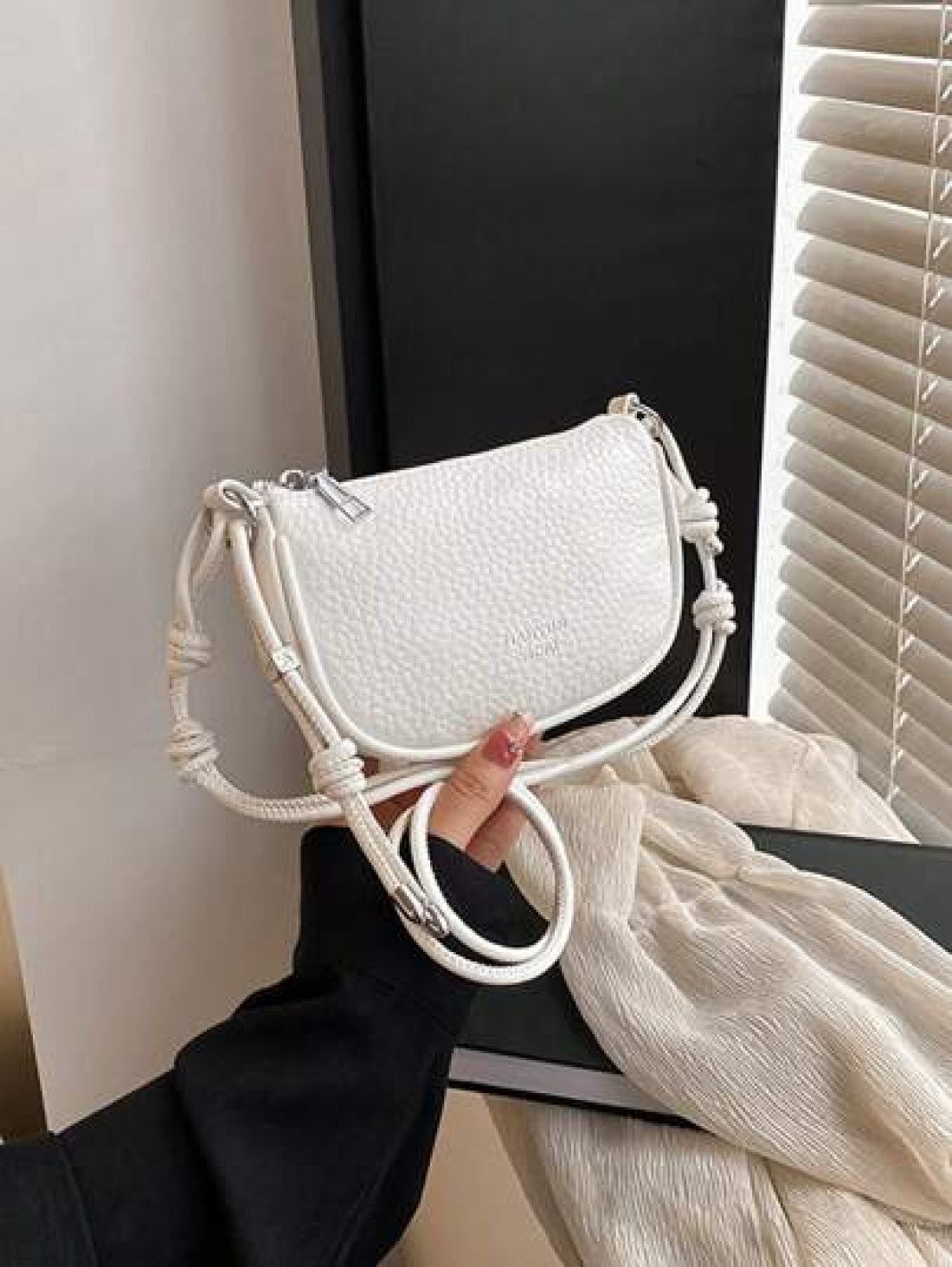 1pc Cute Girl Niche High End Pu Crossbody Bag And Fashionable New Style Bag Fresh And Dopamine Color Matching New Style Youth Girl Style Can Be Cross Body Shoulder Strap Is Adjustable Casual And Fashi