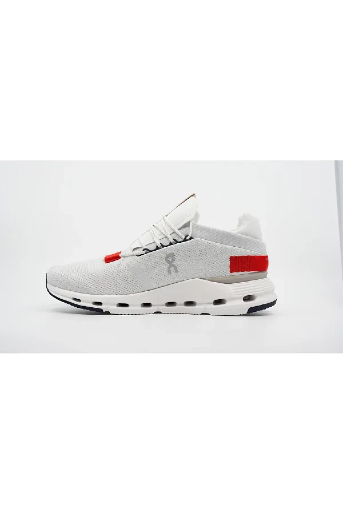 On Running Cloudnova 1 White Red Men 26.98991