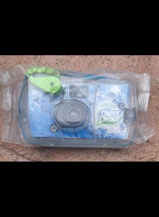 QuickSnap Waterproof 800 35mm Disposable Camera