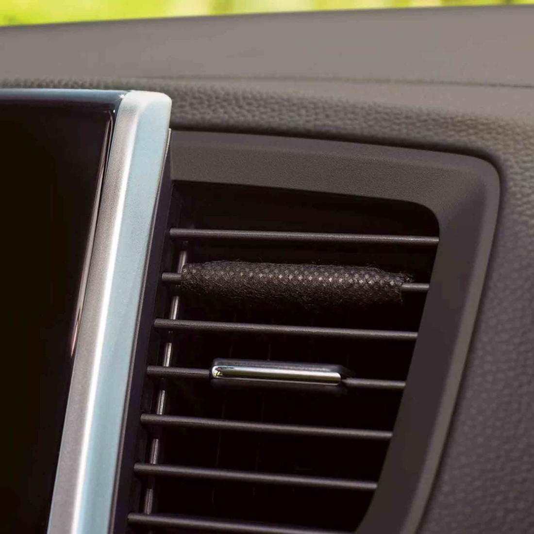 Little Trees Vent Wrap Air Freshener Caribbean Colada Black