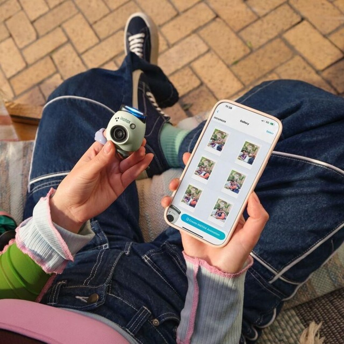 FUJIFILM INSTAX PAL Digital Camera pistachio green
