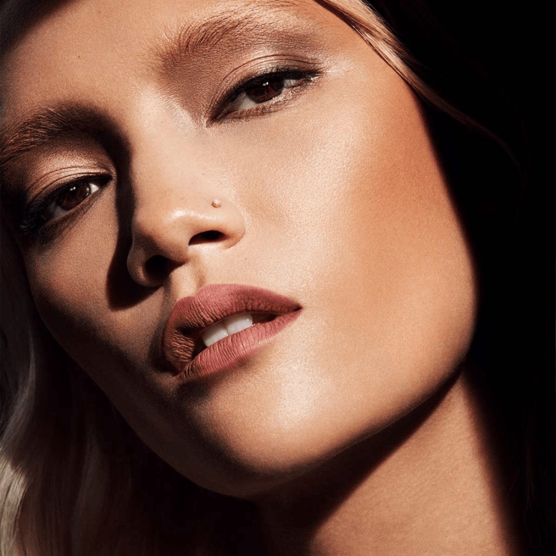 Fenty Beauty Pro Filt'r Instant Retouch Setting Powder