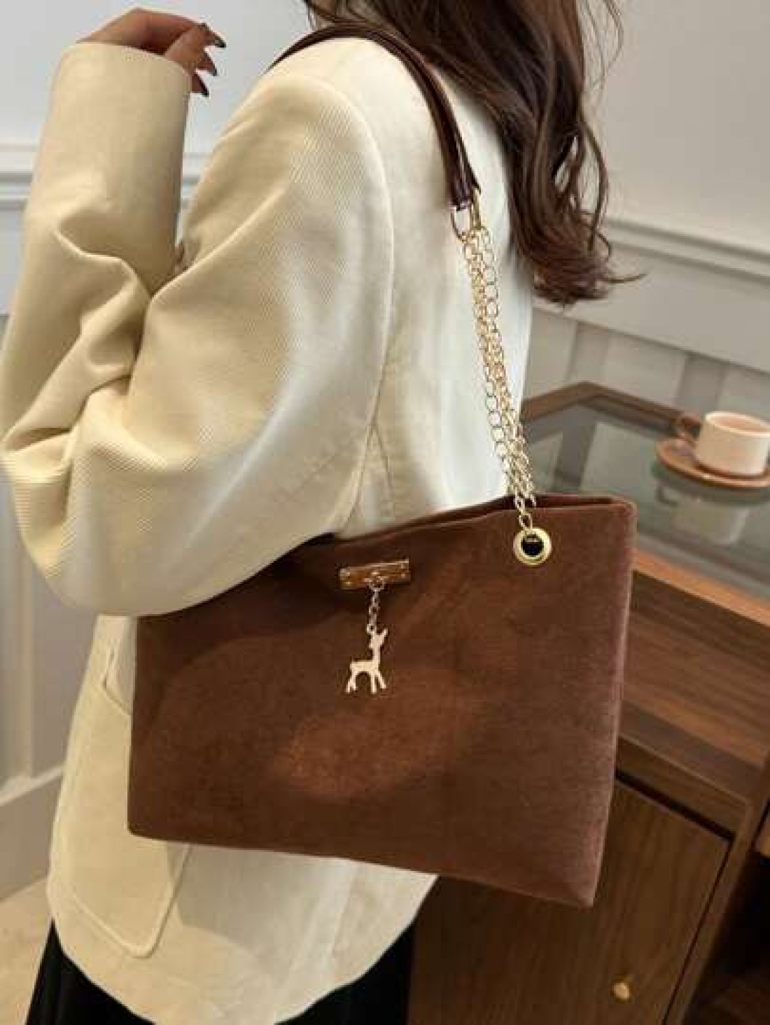 1pc Polyester Deer Decoration Large Capacity Zipper Closure Fashion Shoulder Tote Bag Suitable For Women Daily Use