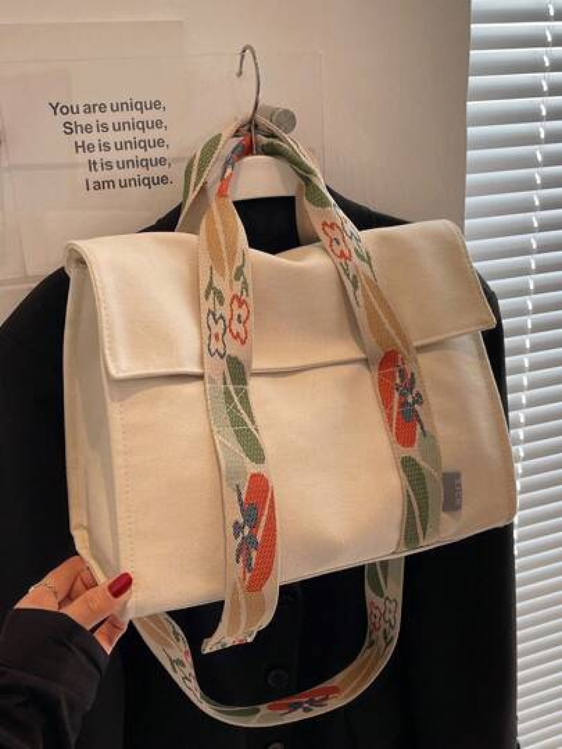Fashion New Versatile Women Small Square Handbag Casual Elegant Lady Shoulder Crossbody Bag