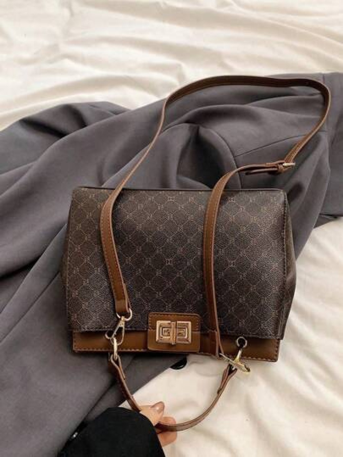 Fashion 2024 Sells European And American Retro Ladies Custom Printed Scratch Resistant Materials Holiday Gifts Middle Aged Mother Bags Large Capacity To Meet Daily Travel And Shopping Occasions And Ca