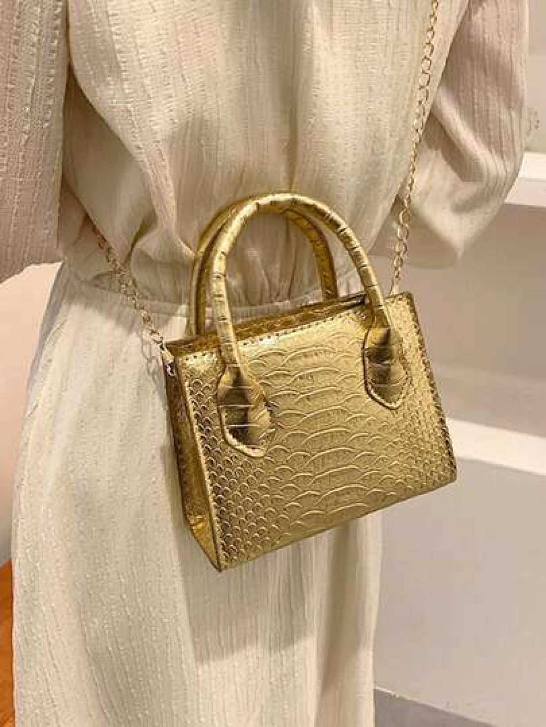 Fashion Metallic Snakeskin Texture PU Handbag