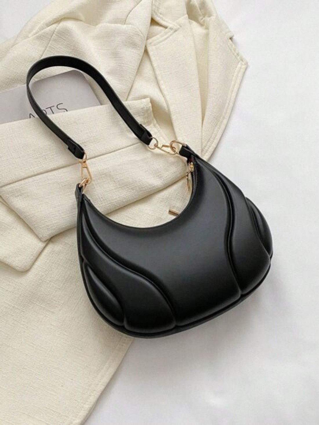 Hot Search Mini Crescent Handbag 1 Piece Solid Acrylic Chain Decoration PU Portable Elegant Zipper Shoulder Bag Handbag Suitable For Girls To Travel And Daily Use