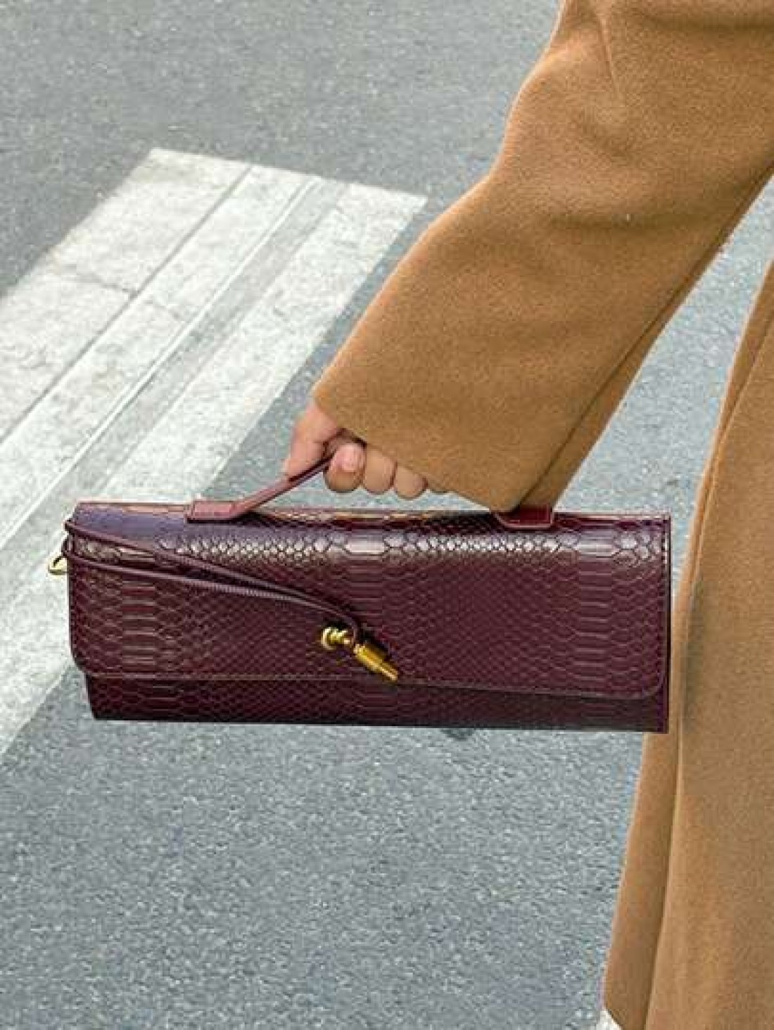 Burgundy Bag Cherry Red Envelope Wine Red Envelope Upscale New Handbag European And American Fashion Crocodile Flip Hand Organ Bag Dinner Bag Shoulder Bag Messenger Bag